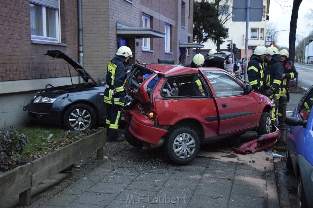 VU Koeln Porz Mitte Hauptstr P100.JPG - Miklos Laubert